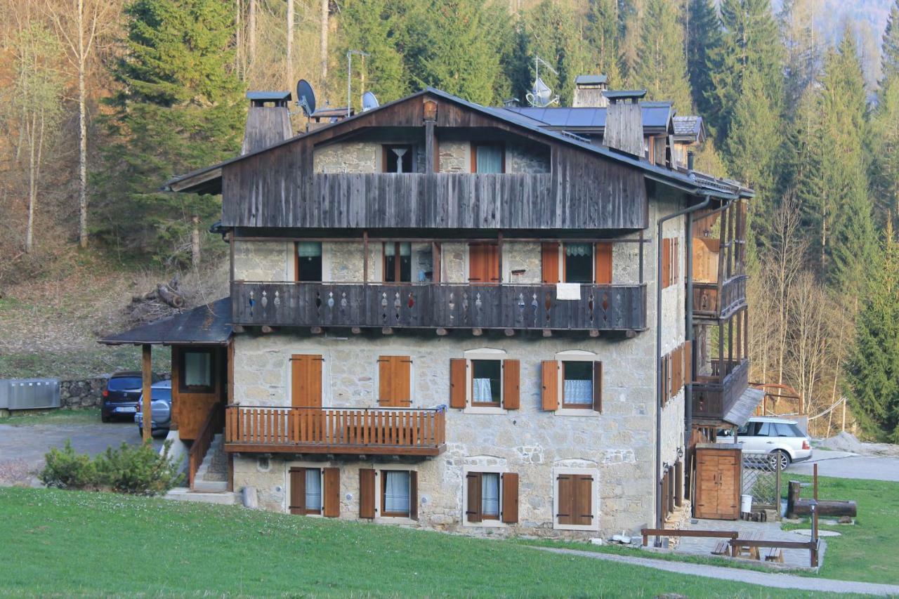 Pa' Eimbdlar Apartment Sauris Bagian luar foto